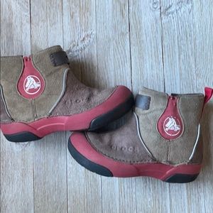 Boys Crocs Boots 11